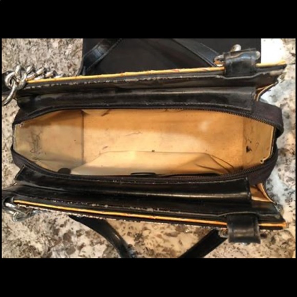 Miche handbag with four interchangeable shells. - Picture 3 of 7